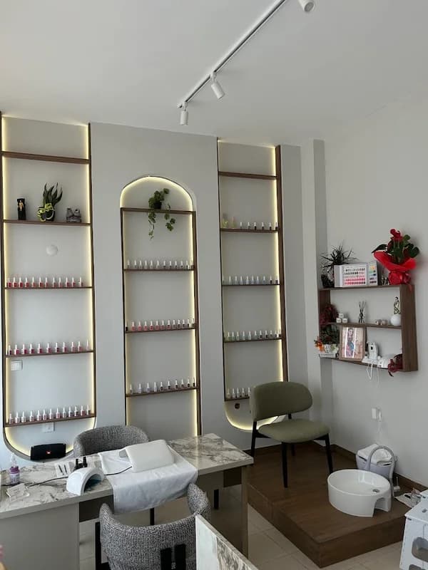 Coco Nails by Emine