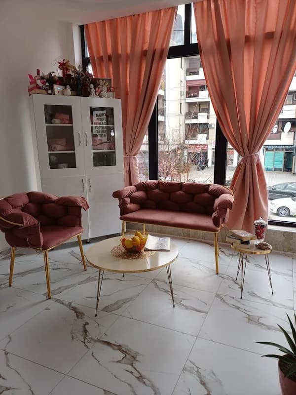 Diamond beauty center