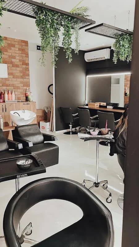 Hair salon Aleksandra Image