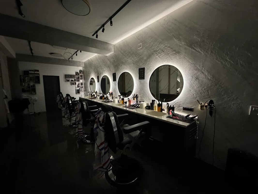 CREATİVE hair studio