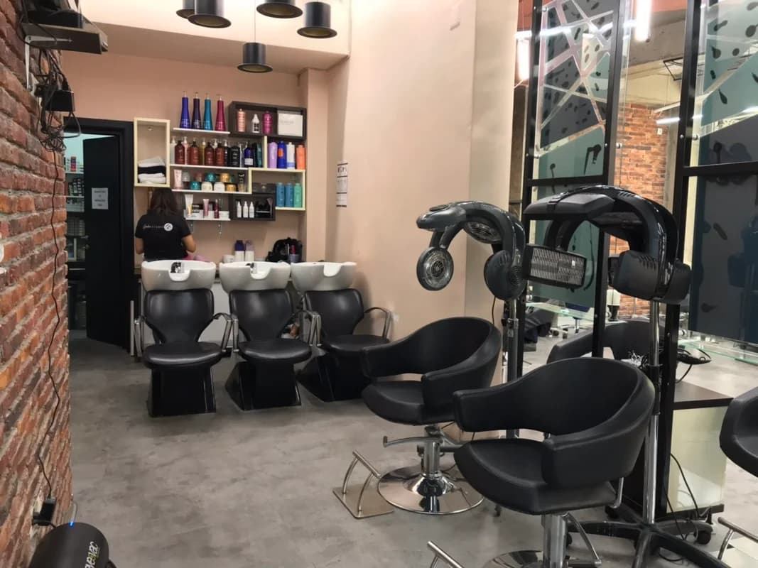Hair Salon Bube In