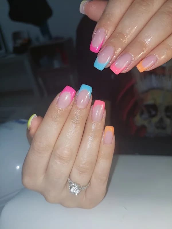 Mocca Nails