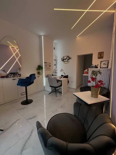 Vyniq Star