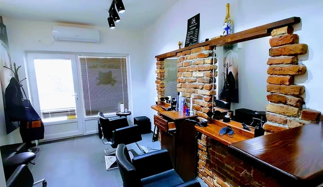 Martin’s Hair Saloon
