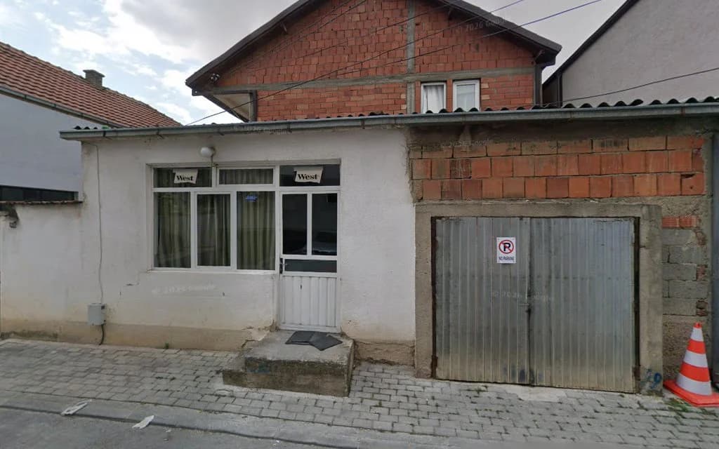 Studio „Kisa“ 1