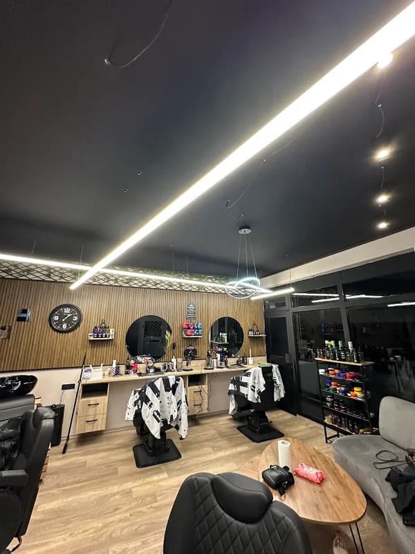 Bushi’s BarberShop