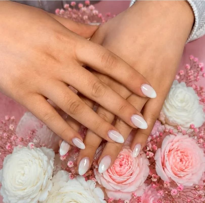 Glow & Go Wax & Nails Studio