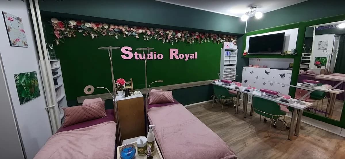 Studio Royal 1