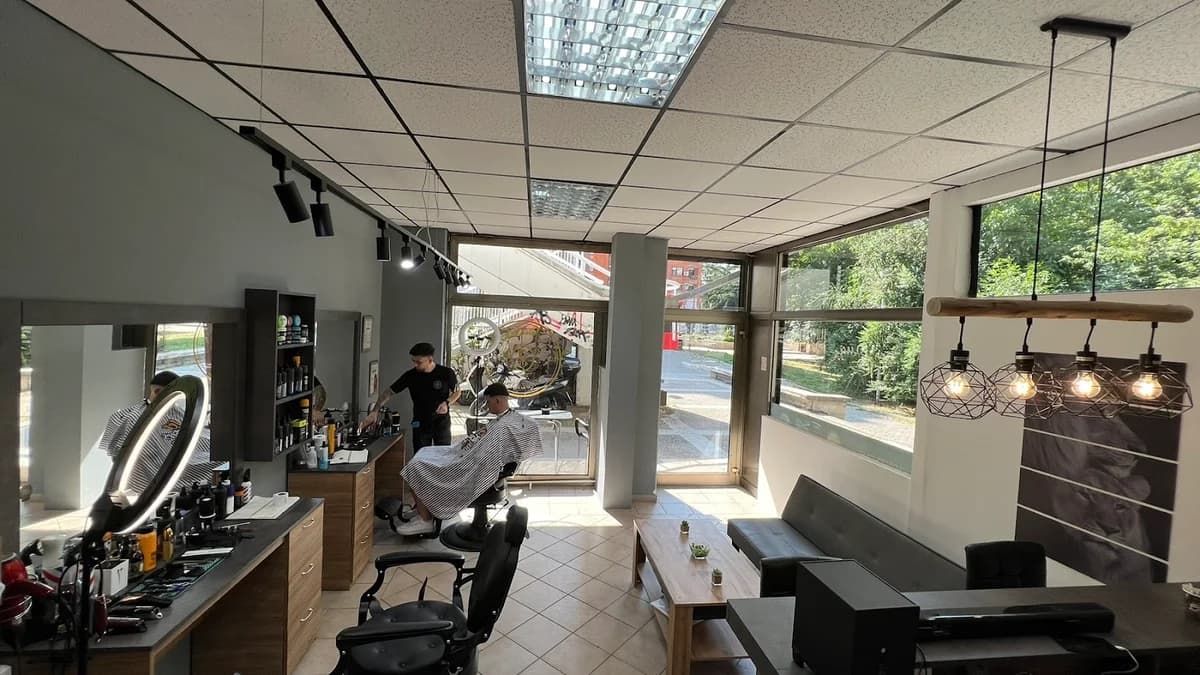 Gentlemen's Club Barbershop