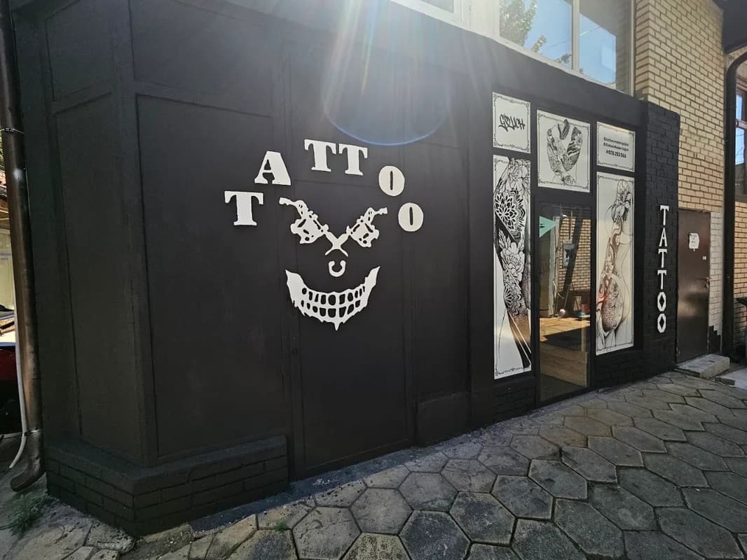 Tattoo Master Gojich 1