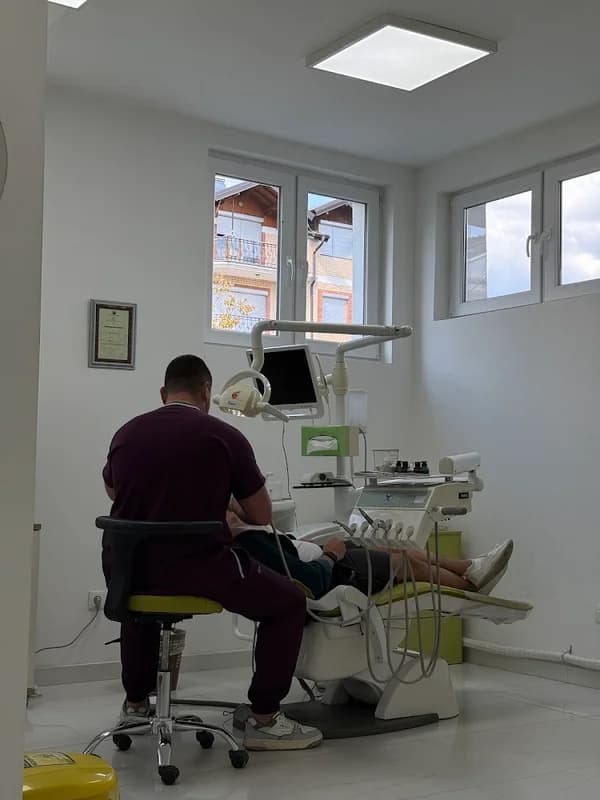Lasovski Dental Office