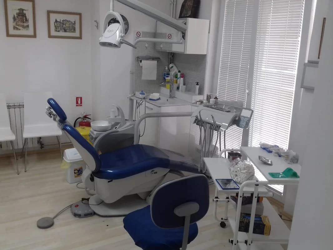 Stomatoloshka poliklinika Ivanovski