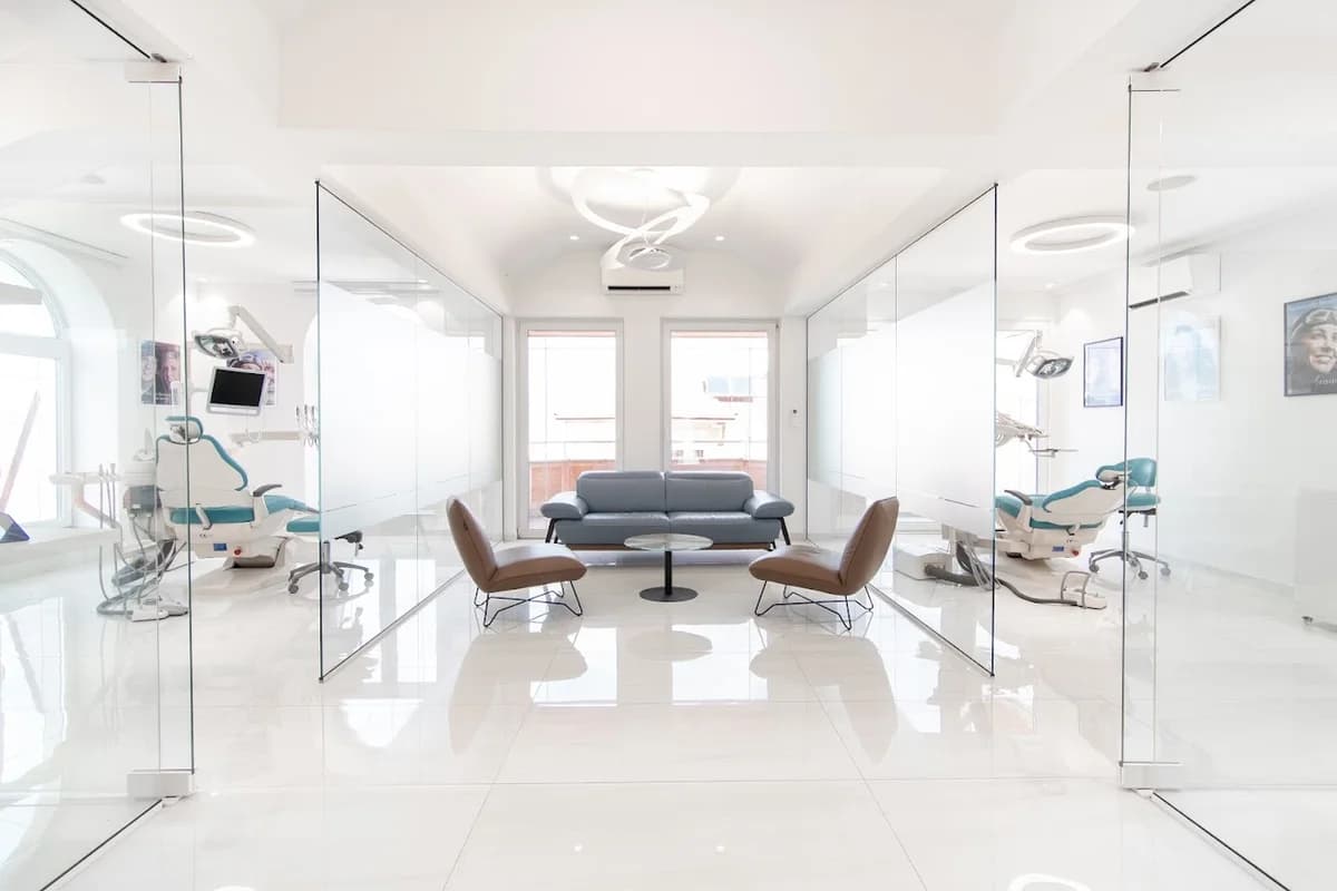 Orthodontic Clinic Dr. Milos Janackovic 1