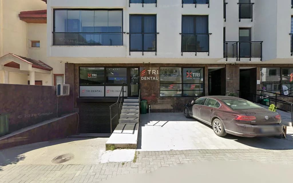 Tri Dental 1