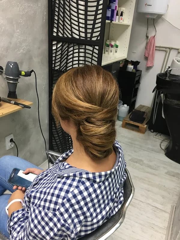Sasho and Miki Exclusive Hair Salon 1
