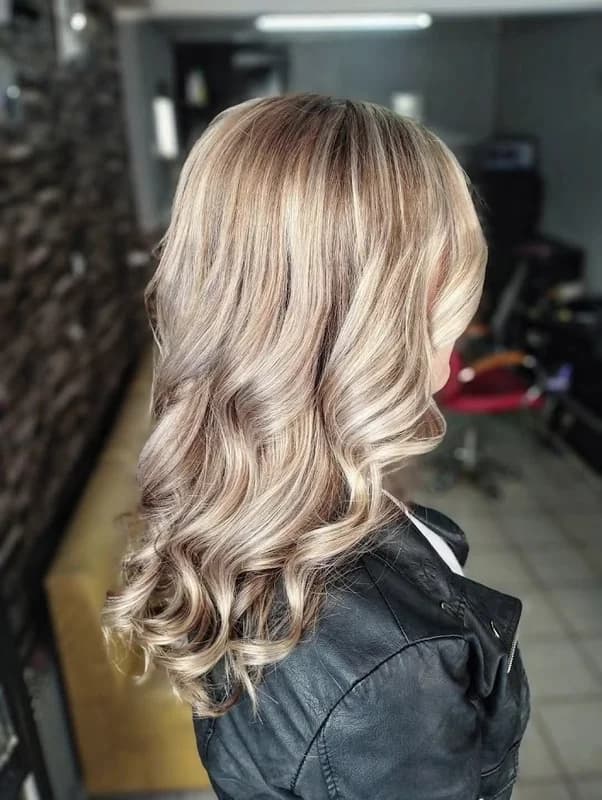 Фризерско Студио Ексклузив / Frizersko Studio Ekskluziv /Hair Studio Exclusive