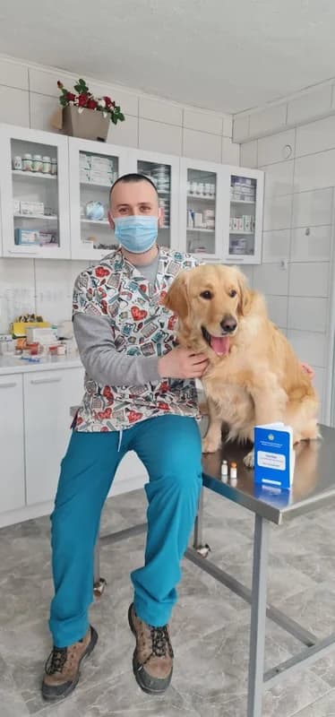 Veterinarian Veles Tashkovski