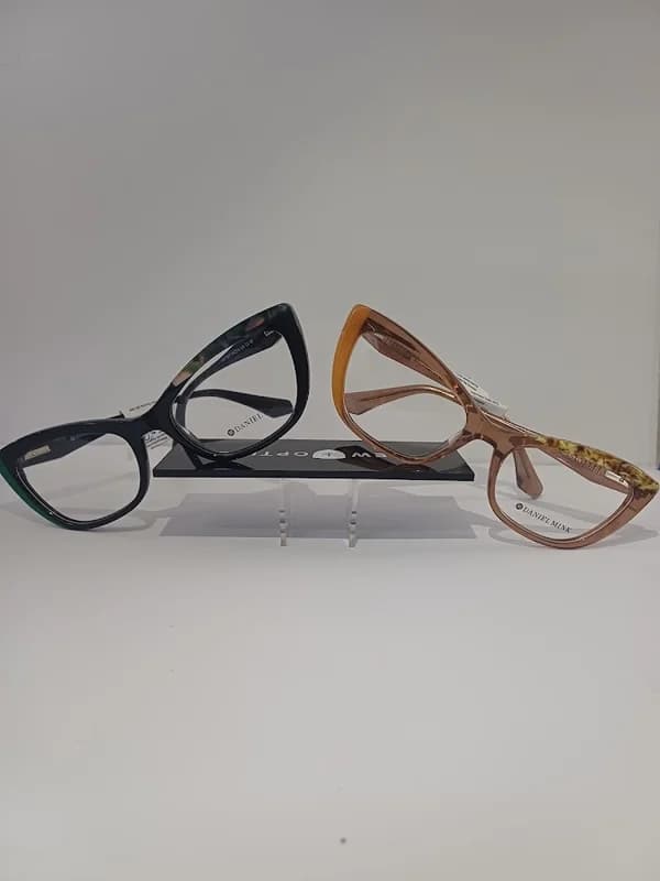 Optika Mela 1