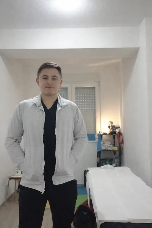 Fizioterapevt Petar