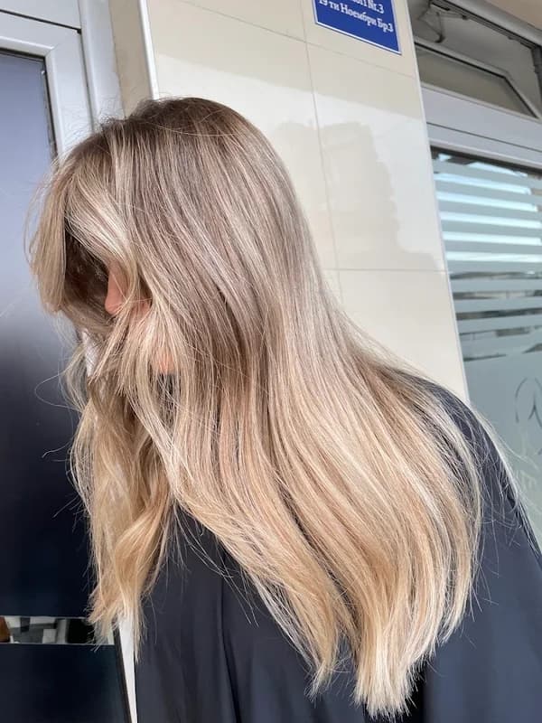 Nora Hair Artist