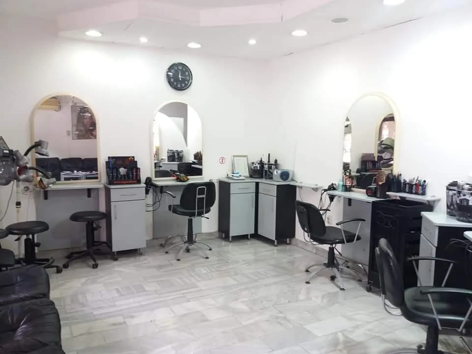 Hairdresser Anche